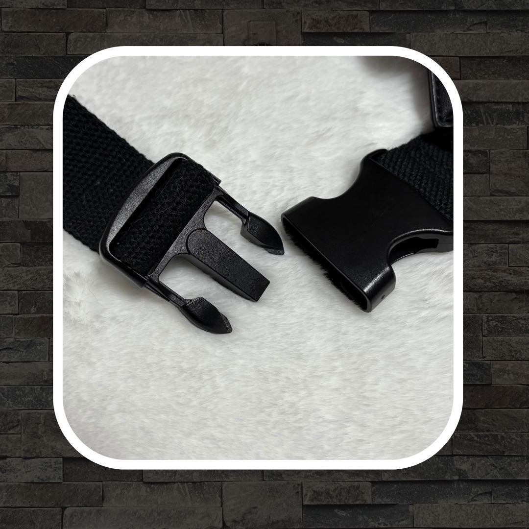 A.P.C. ナイロンボディバッグ BLK