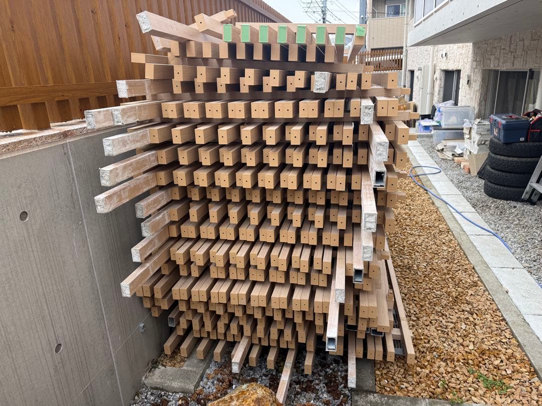 タカショー 千本格子足付ユニット H1800