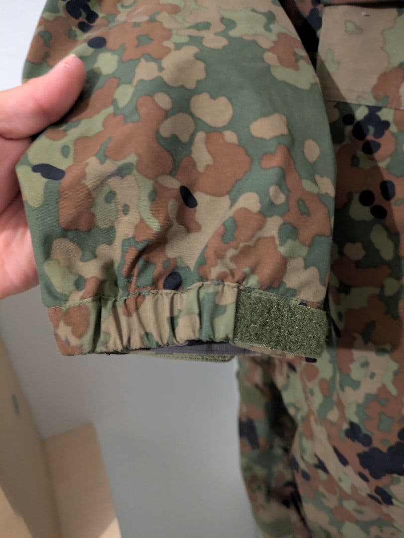 泰*】様 mont-bell　陸自迷彩 レインスーツ(上下セット)　Мサイズ