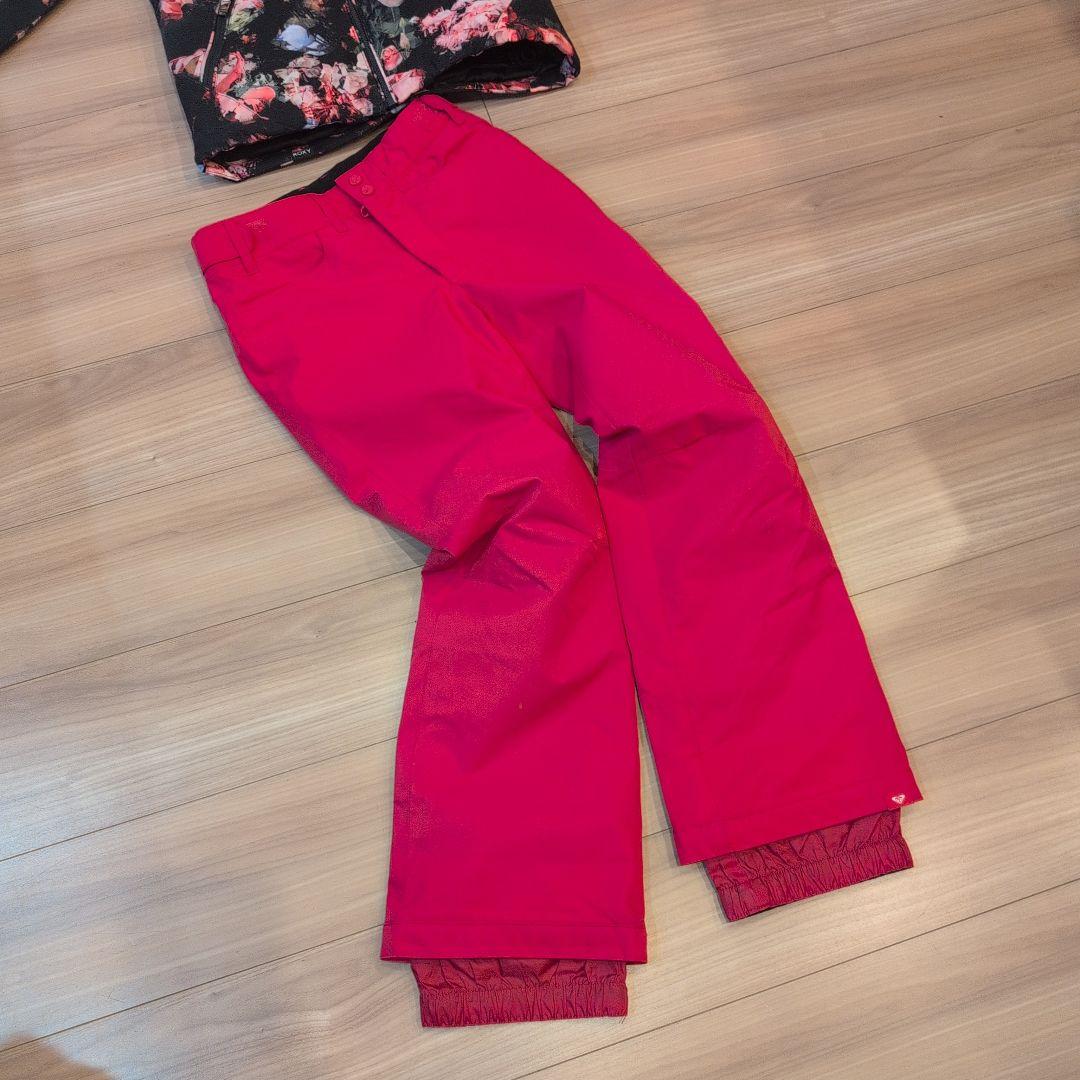 ROXY ロキシーのスキー、スノーボートウェア