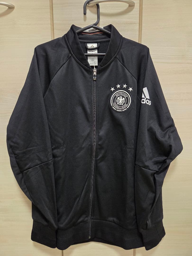 ２０１６シーズン　ドイツ代表　アンセム　ジャケット