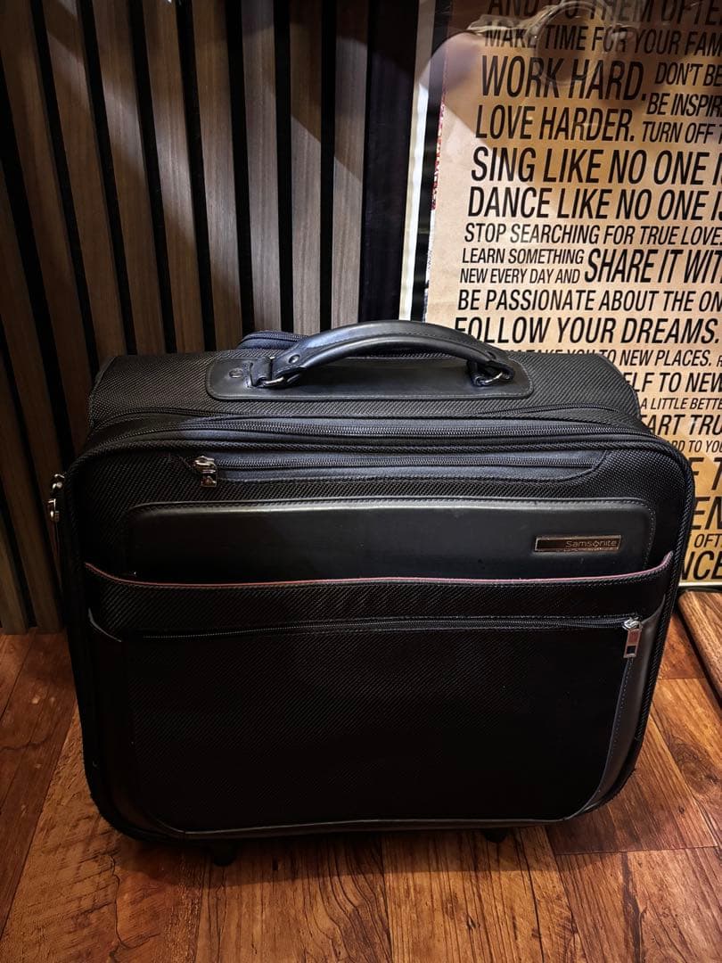 サムソナイト　samsonite BLACK LABEL 最高級キャリーバッグ