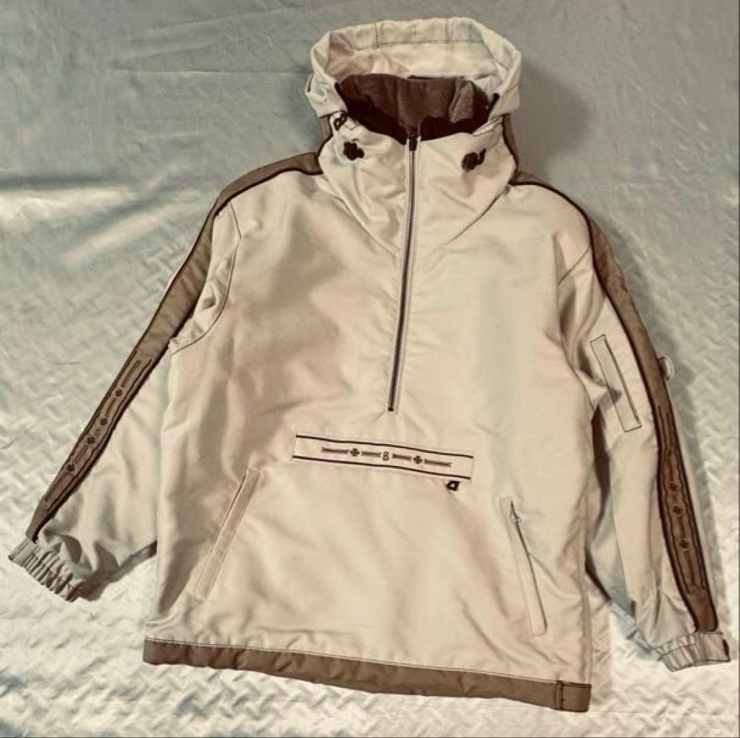 F37 新品パンツ　BOGNER スキーウェア　上下セット　男女兼用　クリーム色