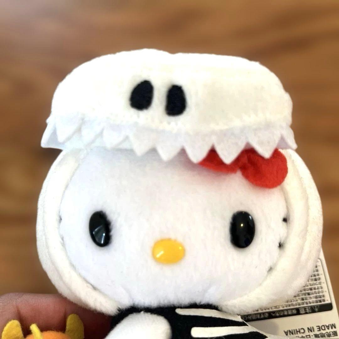 恐竜博2011 キティちゃんキーホルダー　限定