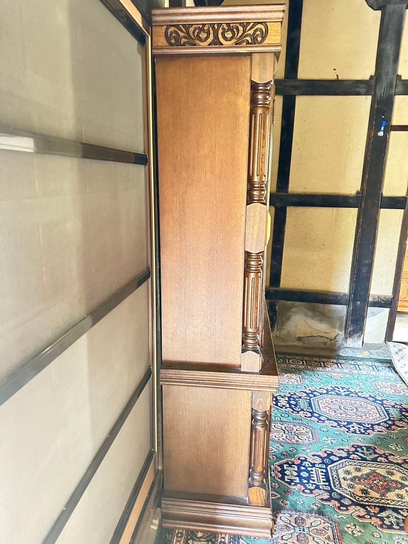 木雕リ　食器棚