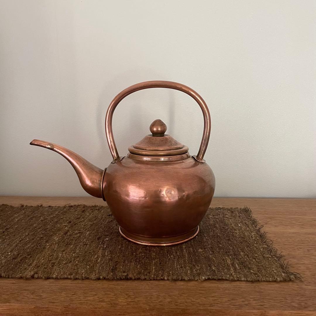 銅やかん　中国　四川省