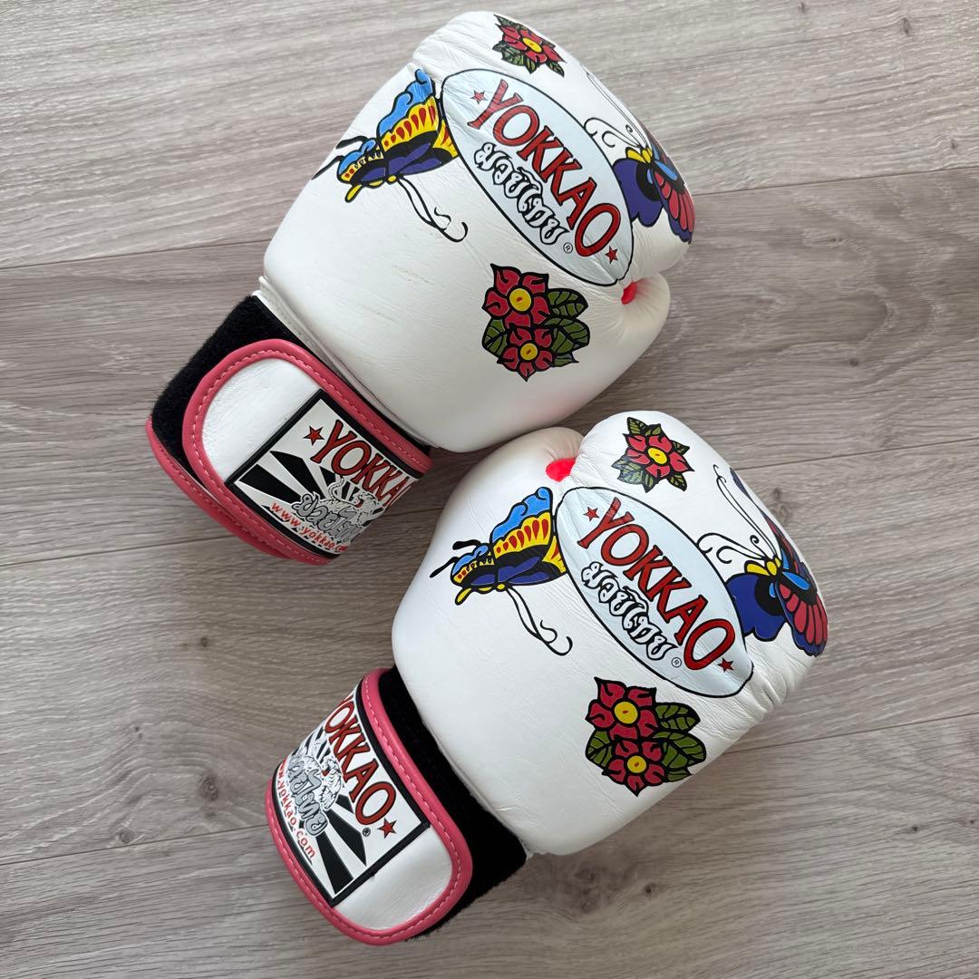希少！レア！YOKKAO ボクシンググローブ 10oz ホワイト/ピンク