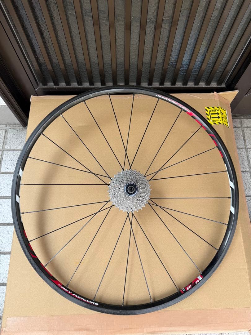 超軽量1180g FFWD f2R カーボンホイール