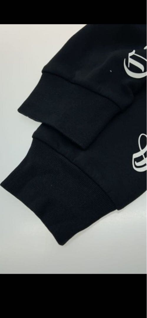 クロノス　パーカー　サイドロゴ