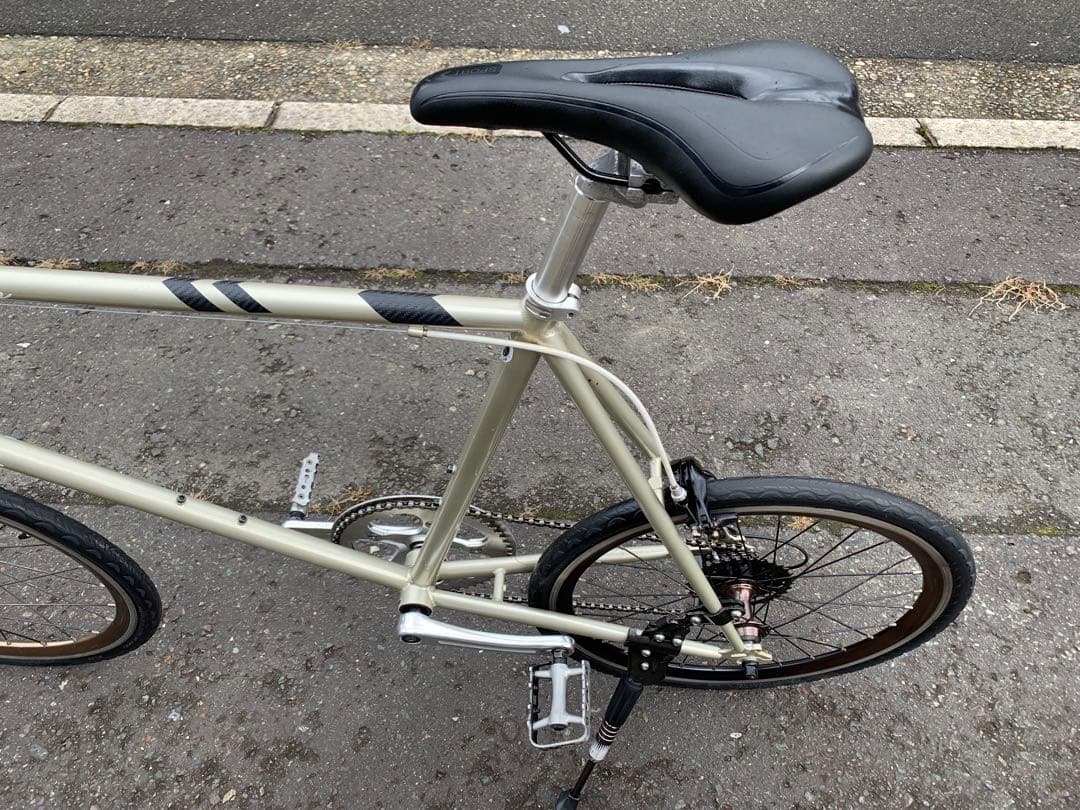 【即乘】送料無料Fuji ミニベロ小径車 Helion クロスバイク 8速 20