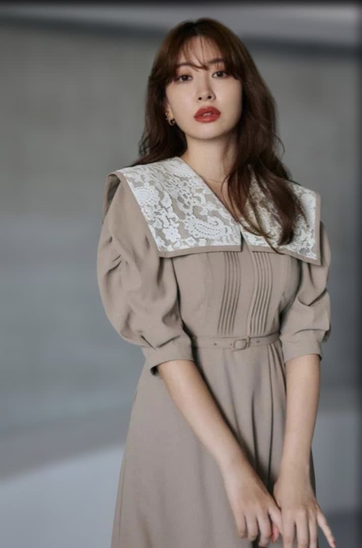 ワンピース herlipto Vyronas Lace Collar Dress