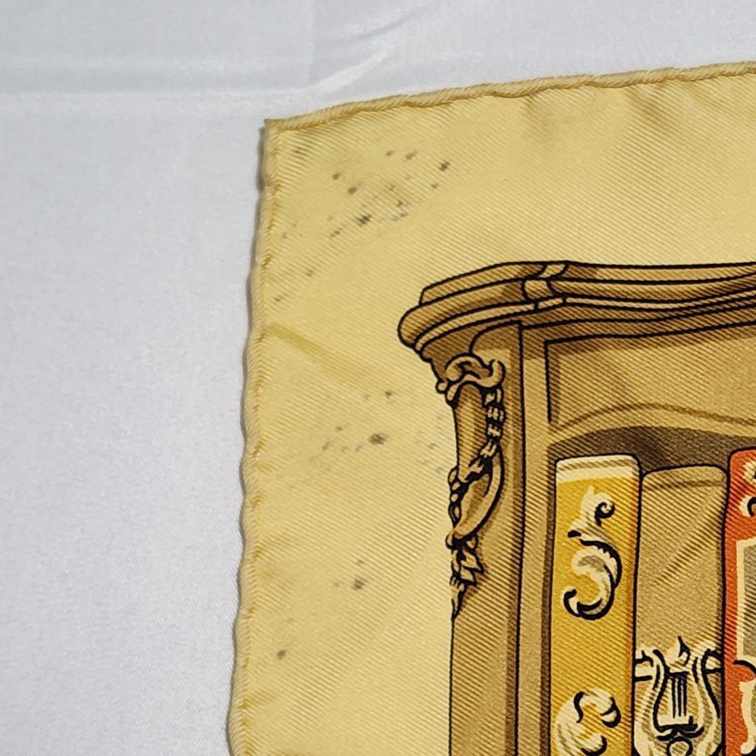 ★HERMES★エルメス ミニスカーフ カレ40 本 本棚 マスタードイエロー.