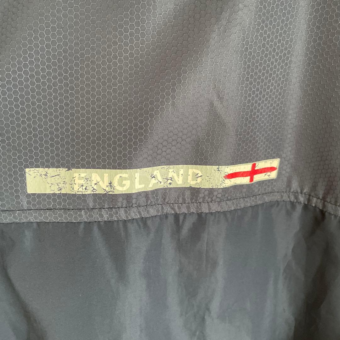 Umbro イングランド ウィンドブレーカー　代表　ナイロンジャケットLサイズ