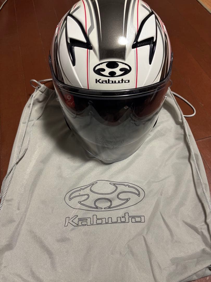 Kabuto フルフェイスヘルメット ホワイト/ブラック