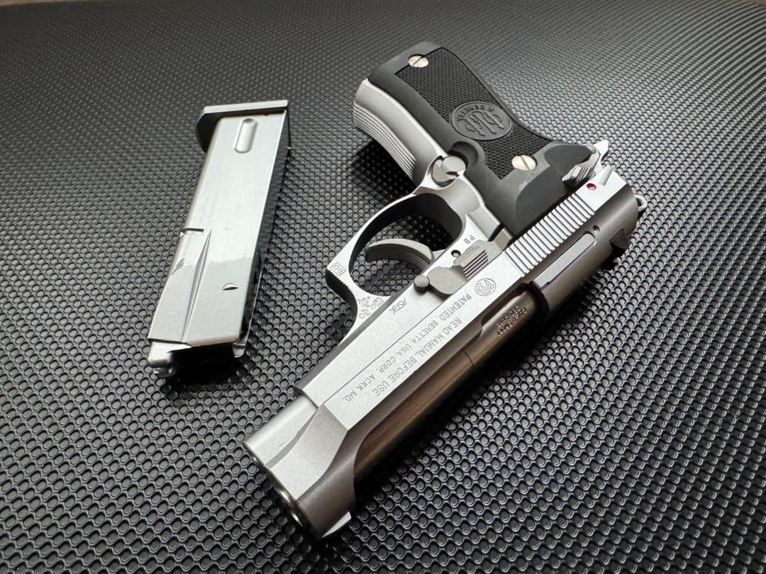 ウエスタンアームズベレッタM84FS/ジンクス サイレンサーモデル