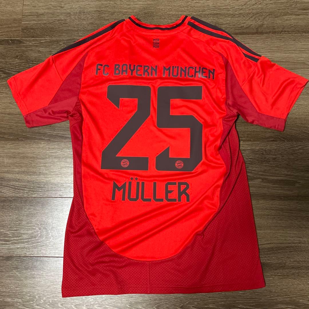 【新品未使用タグ付】　ミュラー　ユニフォーム　バイエルンミュンヘン