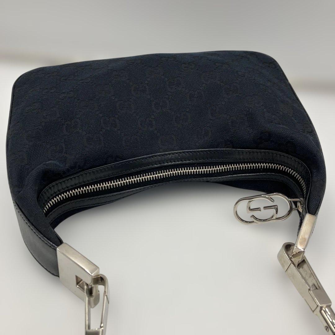 【美品】GUCCIショルダーバッグ GGキャンバス GG柄 ブラックレザー 黒色