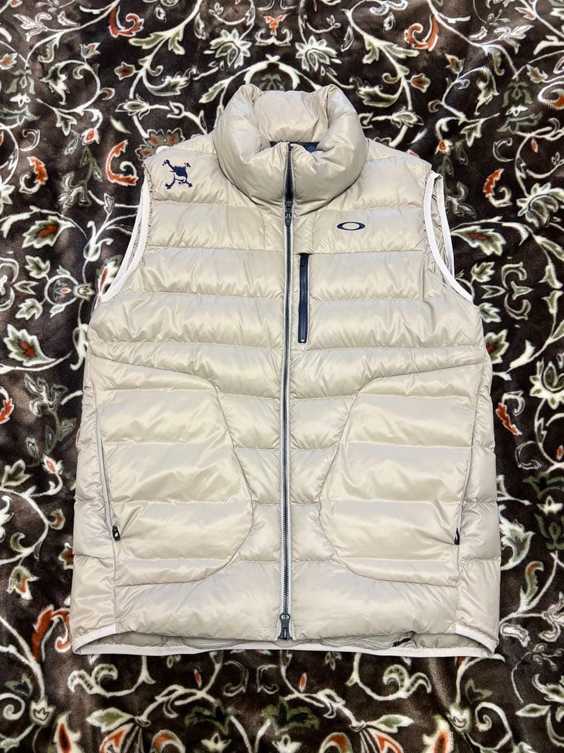 Oakley ベージュ ダウンベスト XL