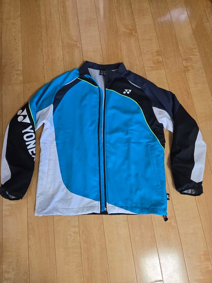 [ヨネックス] ウインドブレーカー 上下セット ヒートカプセルダブル 中古