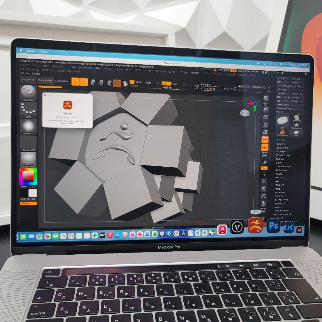 美品 MacBook Pro 16インチ i9 32/1TB CAD&3D設計