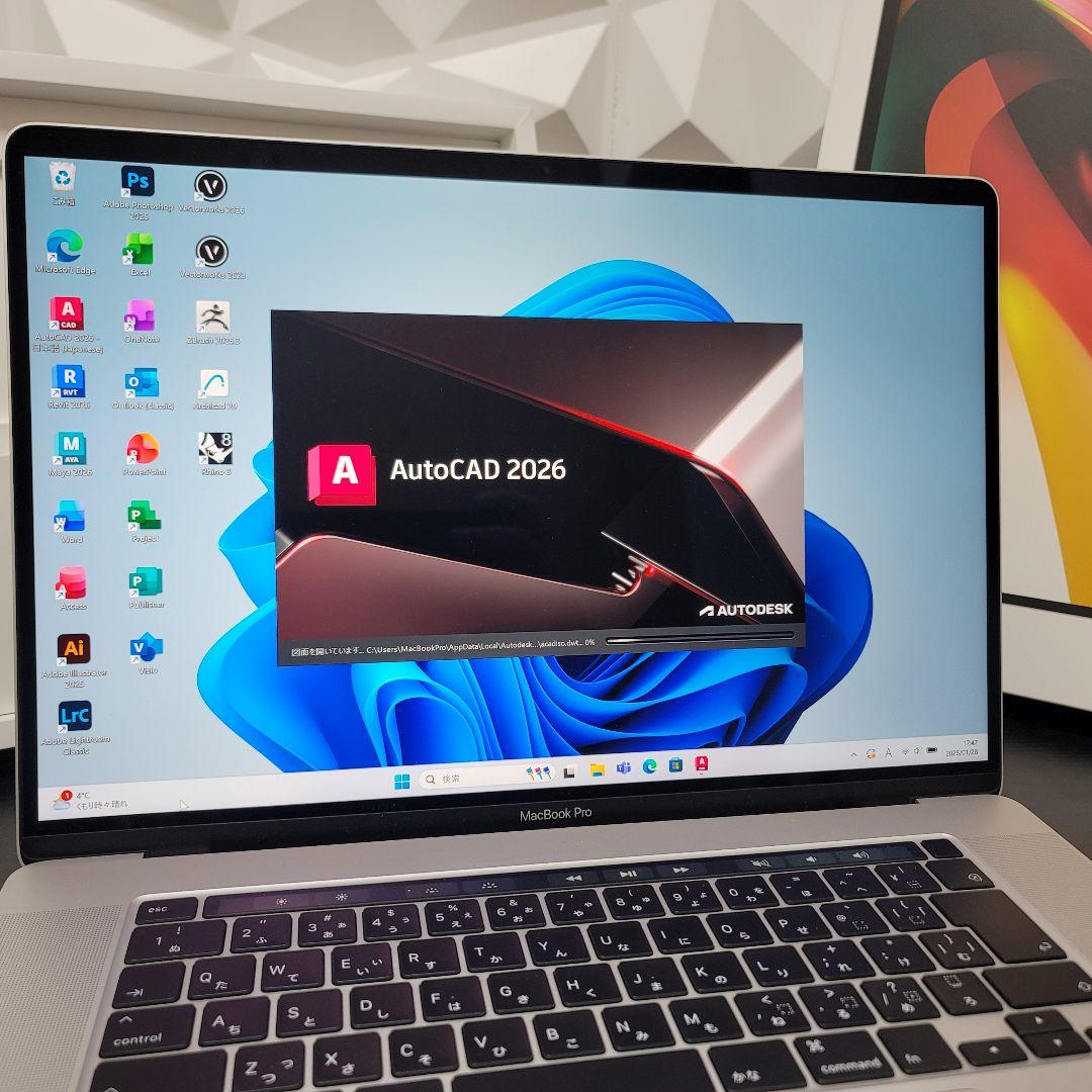 美品 MacBook Pro 16インチ i9 32/1TB CAD&3D設計