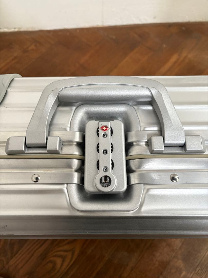 RIMOWA リモワ　トパーズ　キッズトローリー　機内持ち込み　箱付き