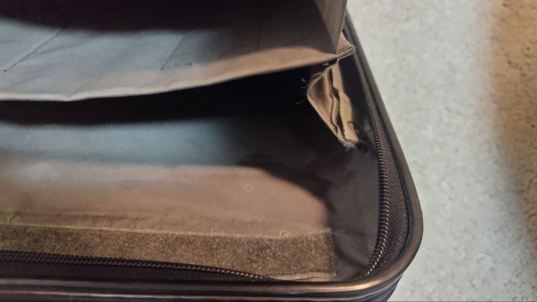 RIMOWA／リモワ／サルサ／23L／2輪／機内持込可能