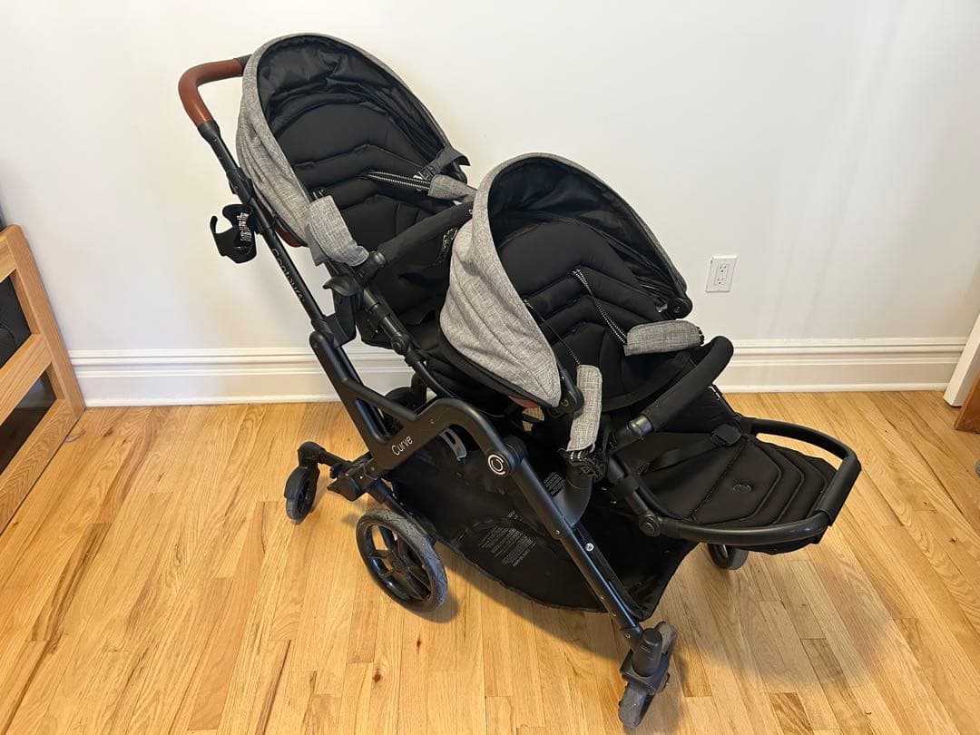 【モモカ】Contours Curve Double Stroller