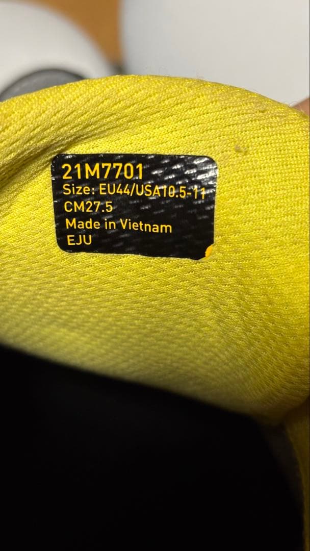 ビブラムファイブフィンガーズ