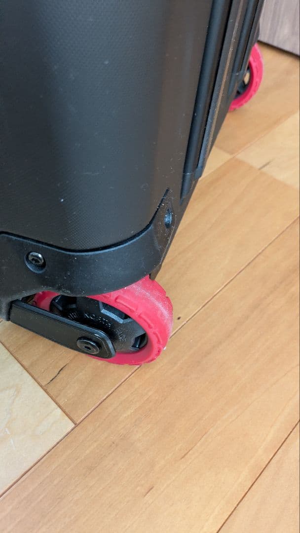 THE NORTH FACE グレー キャリーケース