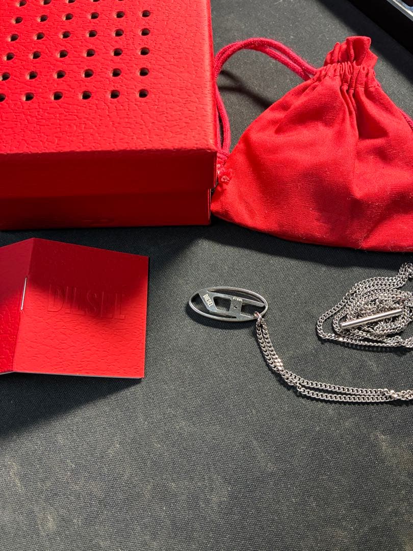 DIESEL ステンレススチール ネックレス 【箱付き】