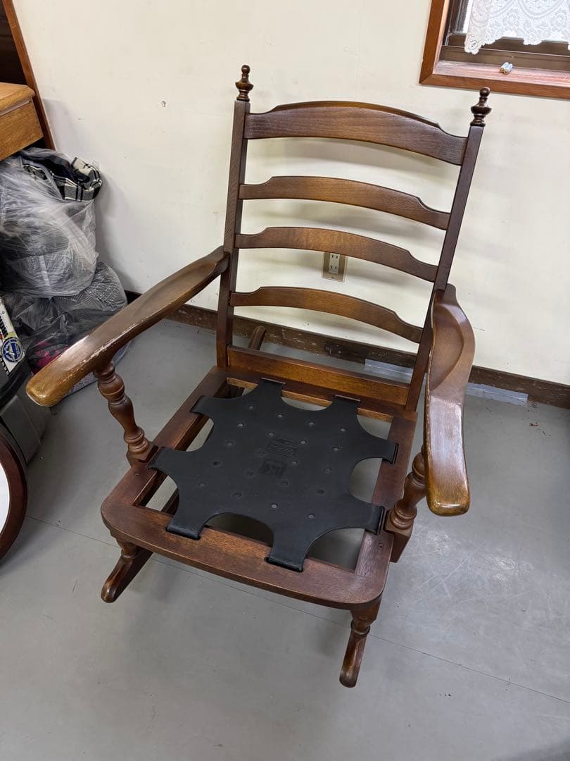 飛騨産業 キツツキマーク ロッキングチェア 木製 揺り椅子