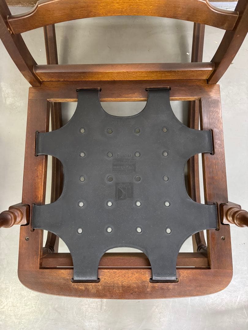 飛騨産業 キツツキマーク ロッキングチェア 木製 揺り椅子