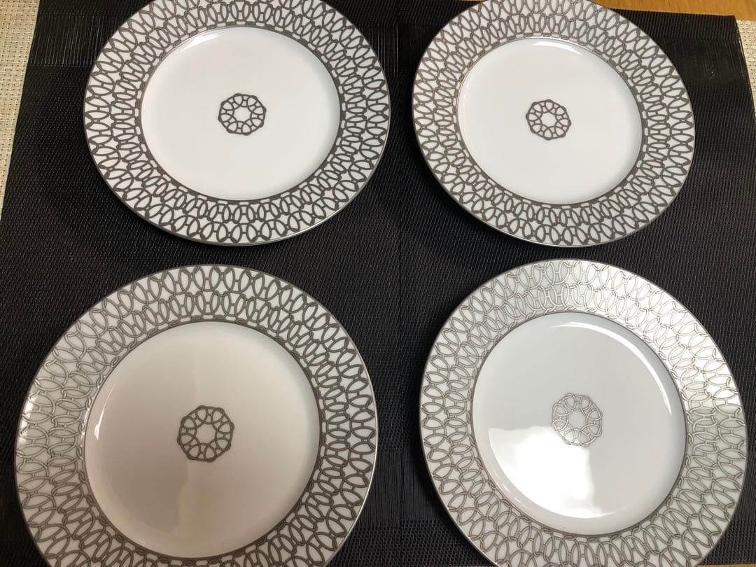 エルメス　フィルダルジャン  ホワイト　デザートプレート　4枚