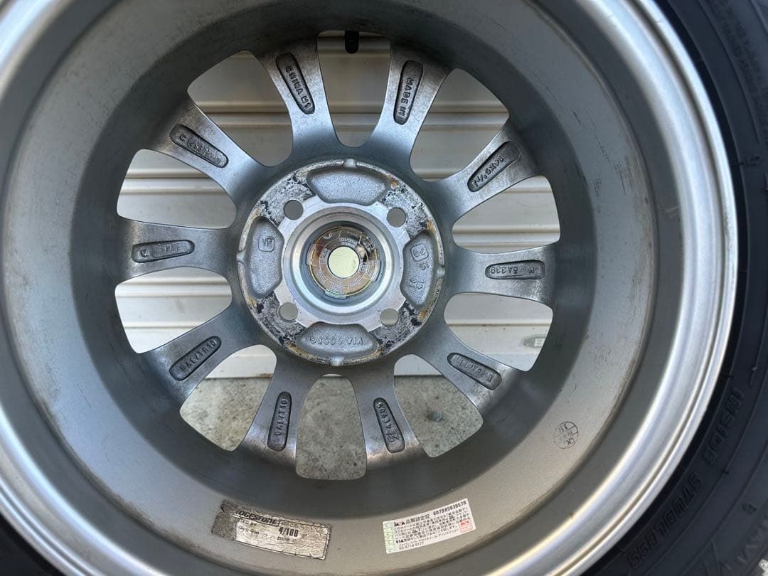 a*y様 値下げしました【2022年製】スタッドレスタイヤ4本セット165/70