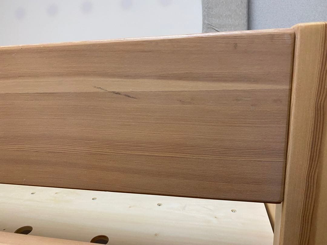 無印良品　パイン材ミドルベッド