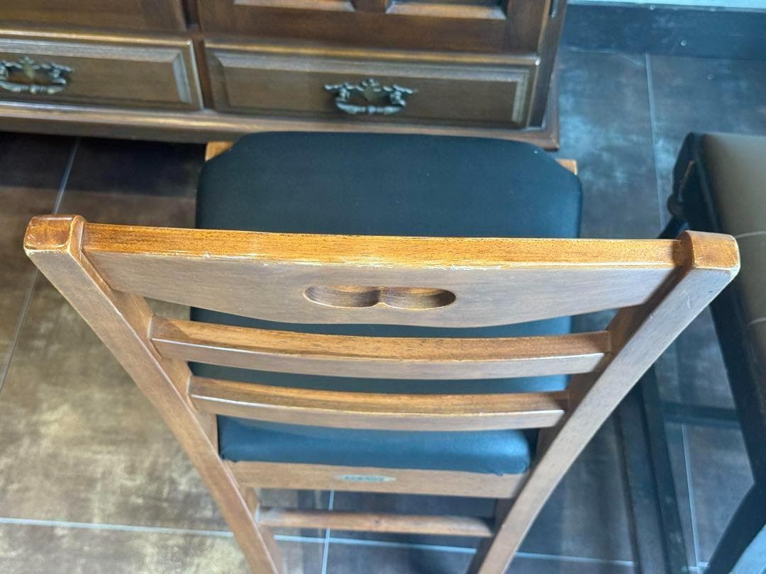 アンティーク　ヴィンテージチェア　クラシック　レトロ　古家具　2脚セット　IZ