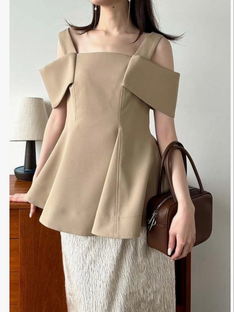 FRAYI.D オフショルペプラムチュニック BEG