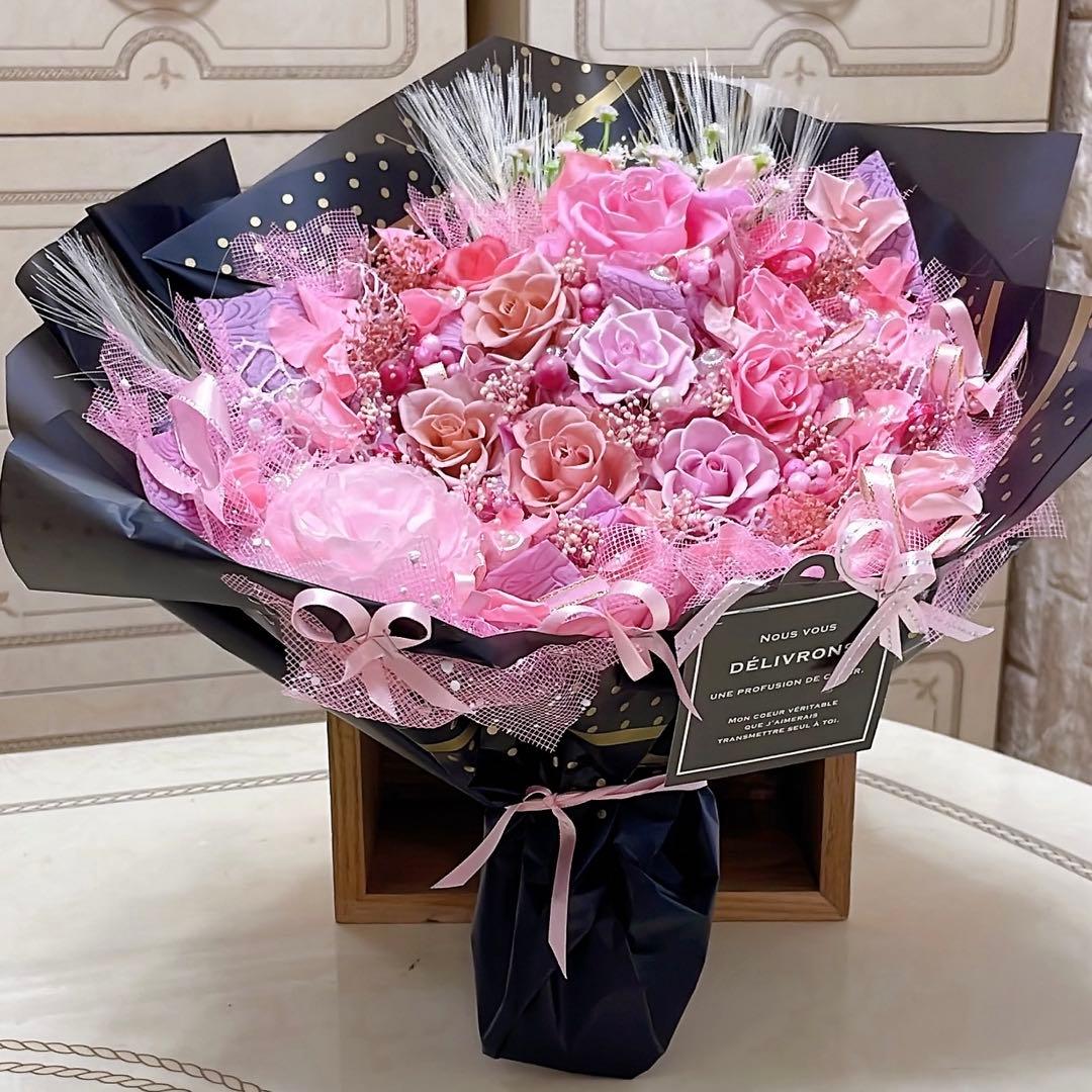 ✨特大✨大人気の花束✨赤バラプリザーブドフラワー＆アーティフィシャルアレンジ✨✨