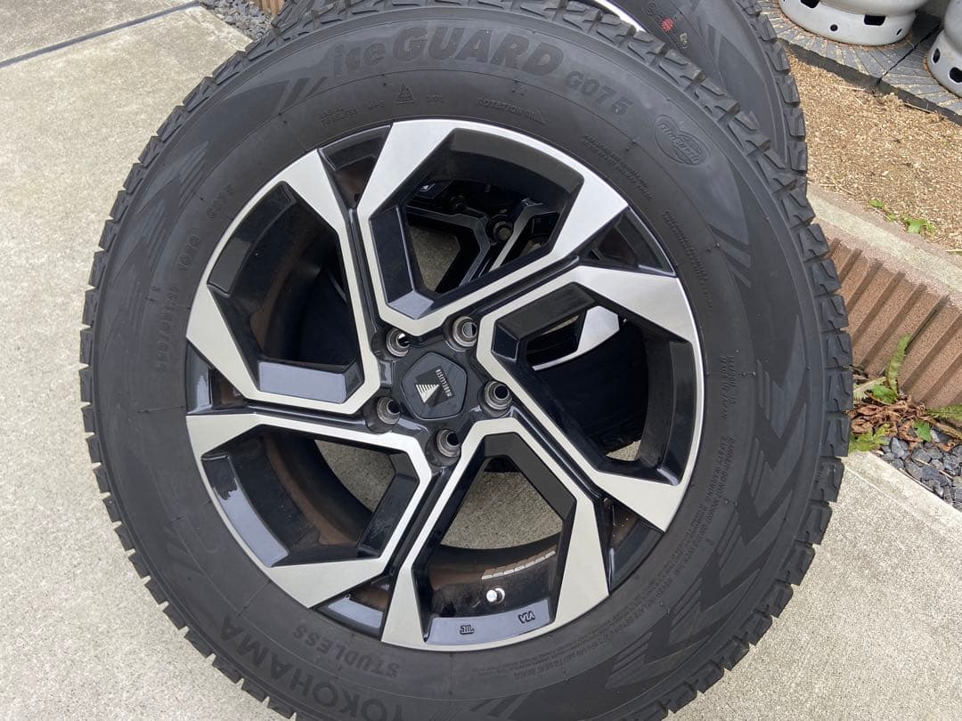 モデリスタ　ヨコハマiceGUARD G075 17インチ スタッドレスタイヤ