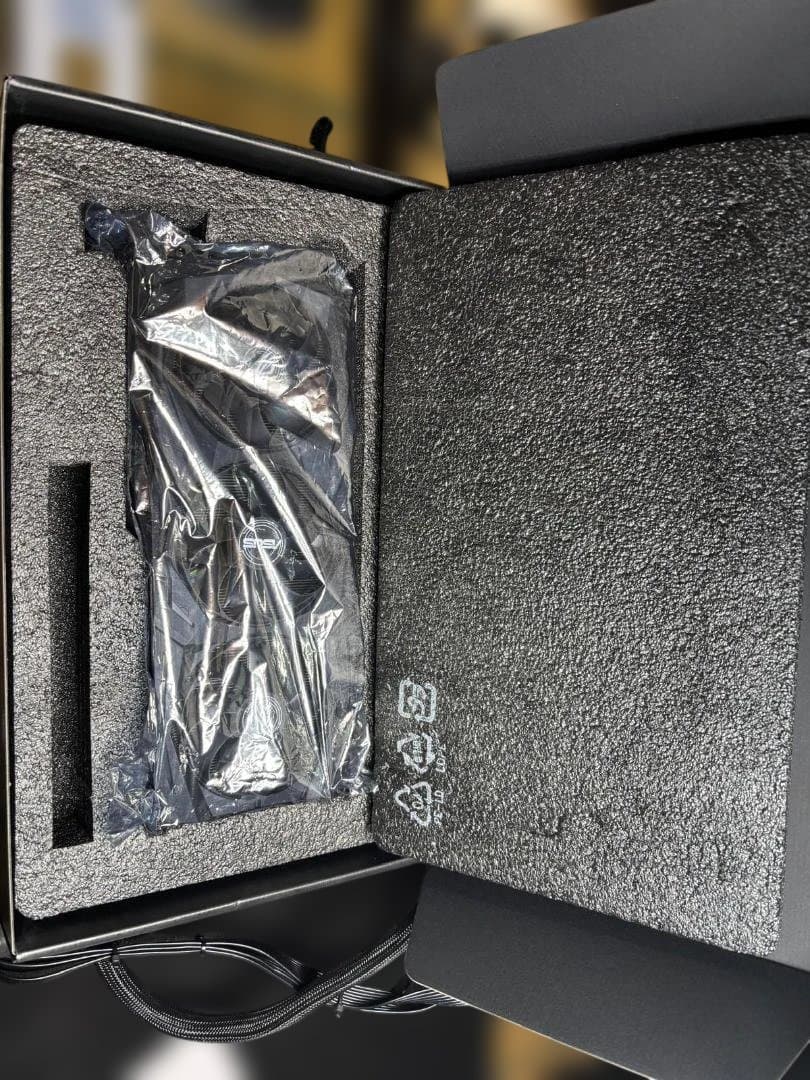 グラフィックボード・グラボ・ビデオカード ASUS ROG Strix Gaming GeForce RTX 2070 S