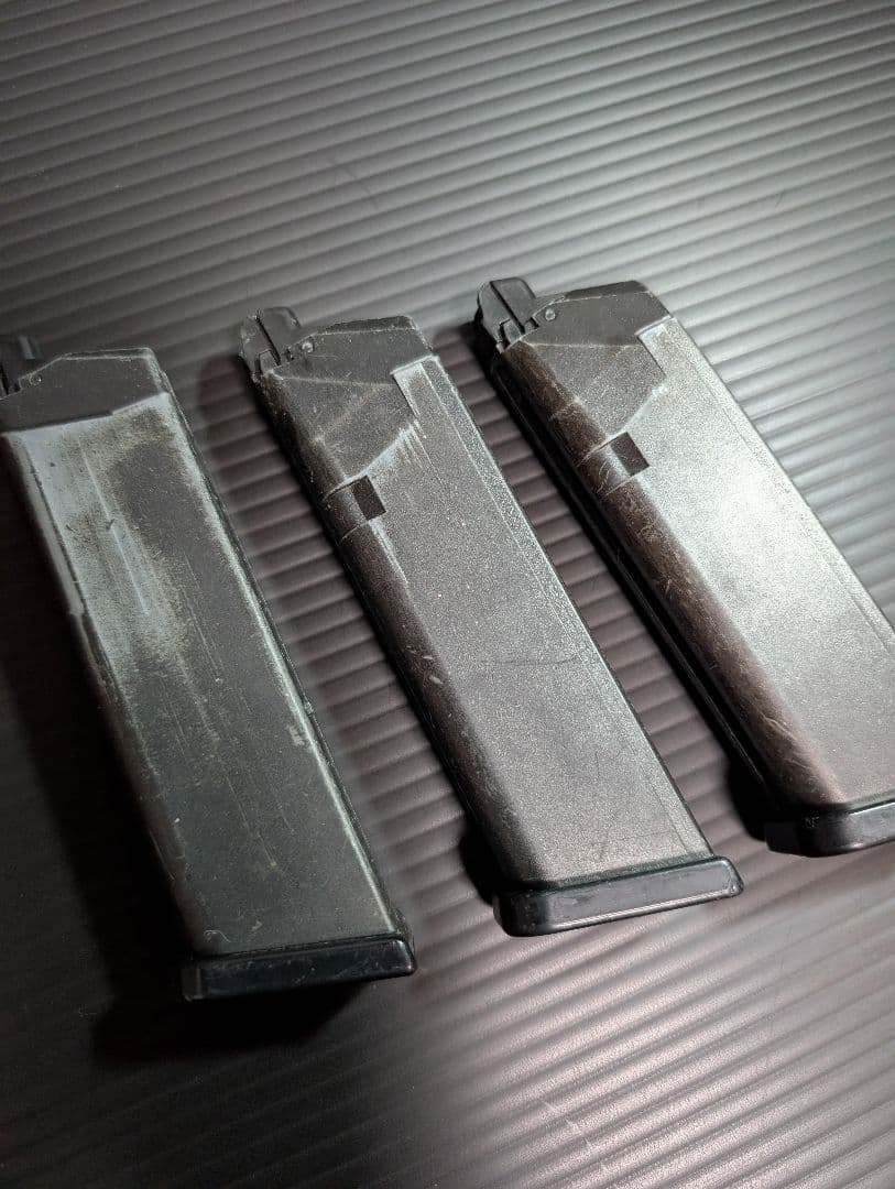 東京マルイ グロック18C マガジン3個付き