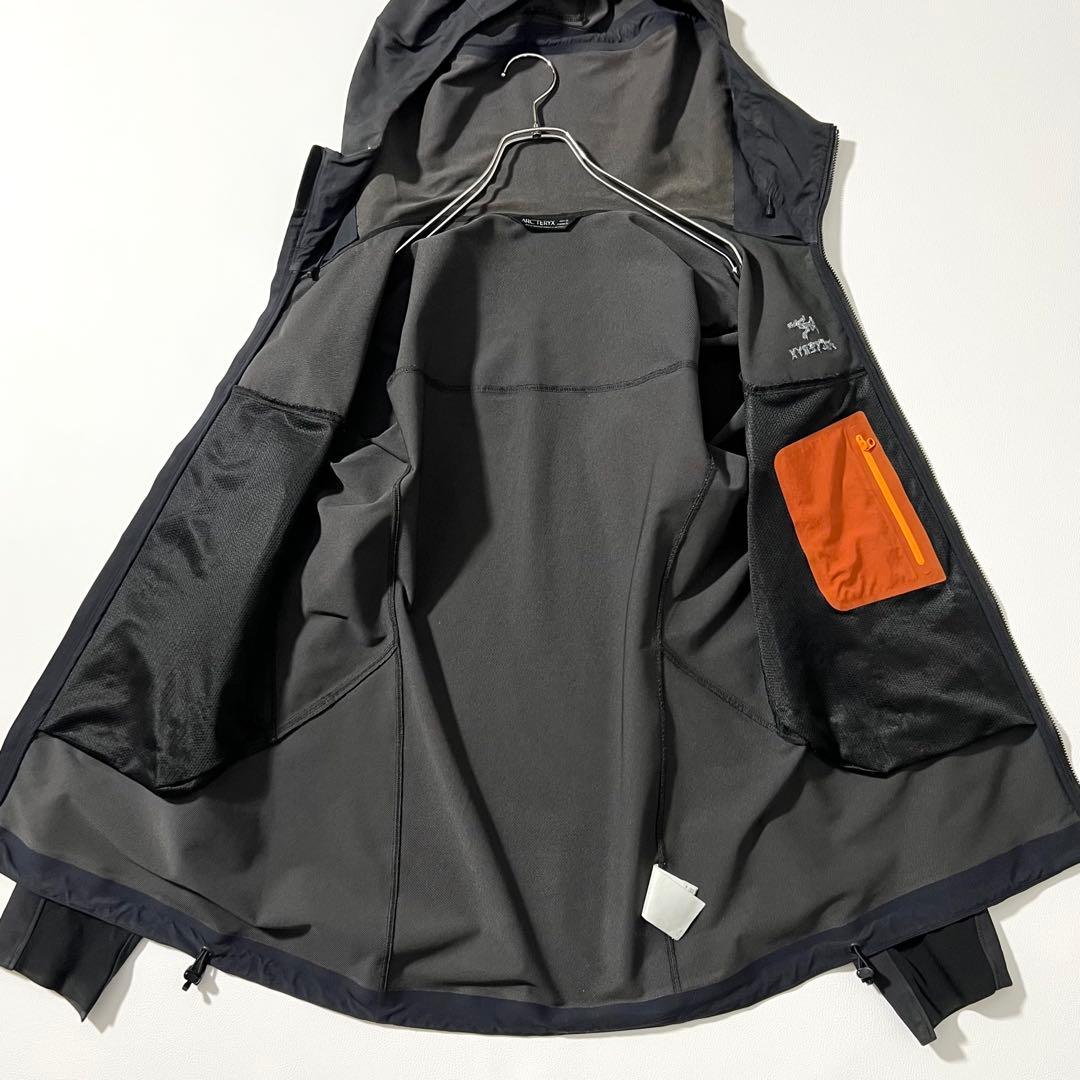 3339　アークテリクス　ガンマLTフーディ　ジップアップパーカー　黒　M