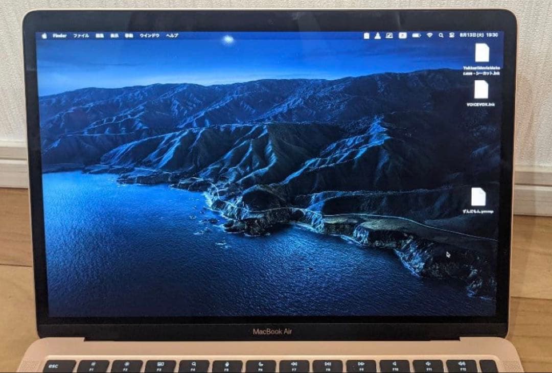 MacBook Air M1 8GB 256 バッテリー94%