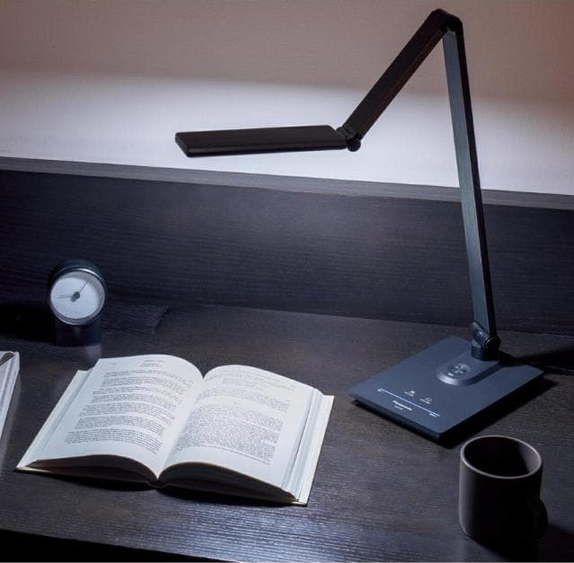 新品未開封　Panasonic SQ450K LEDスタンドライト 1台入