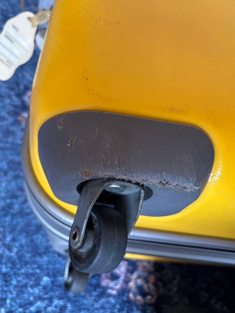 ミッキーマウス キャリーケース イエロー