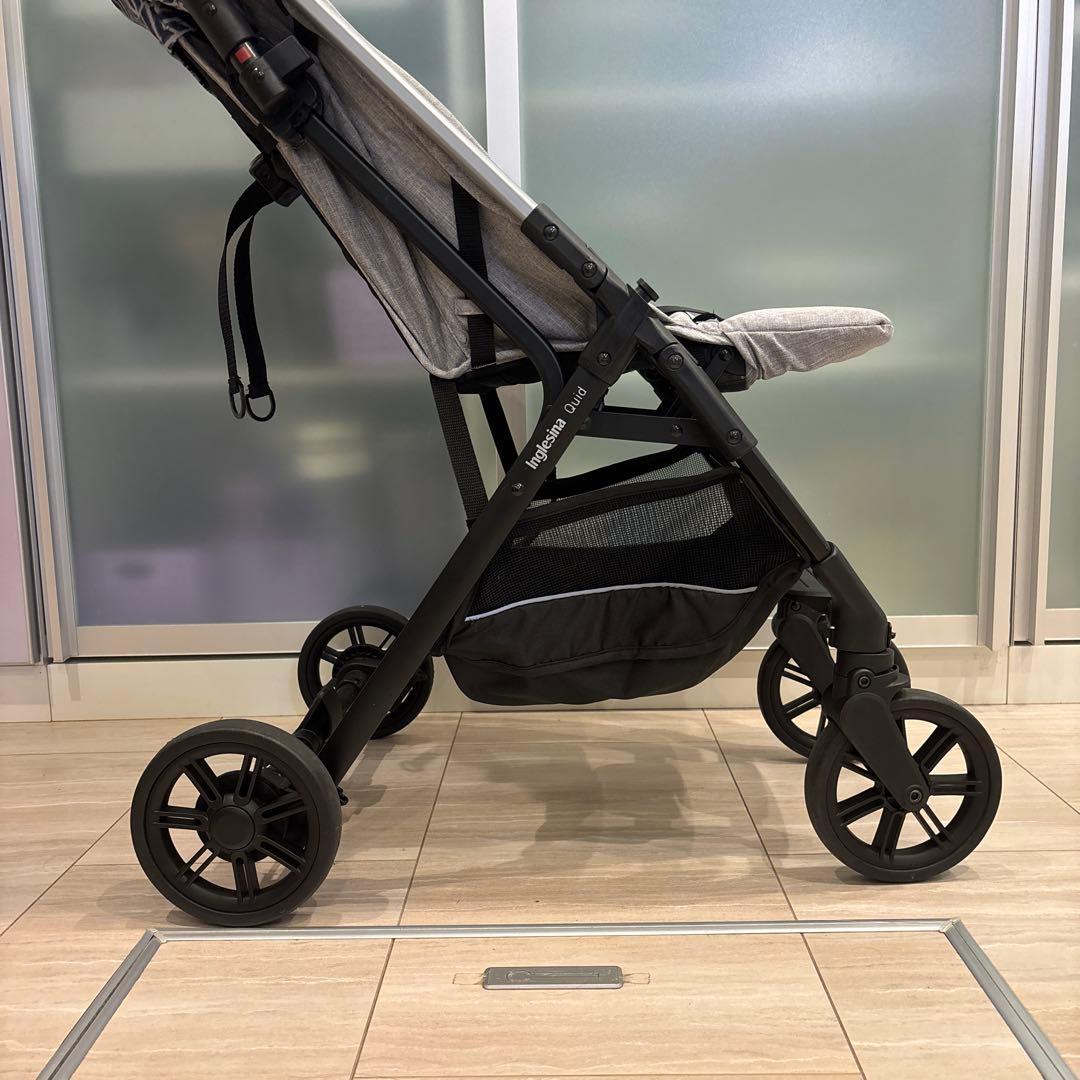 イングリッシーナ　折りたたみ　ベビーカー