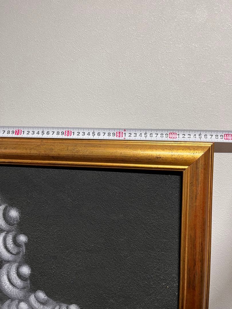 大仏様、金の涙（壁画）