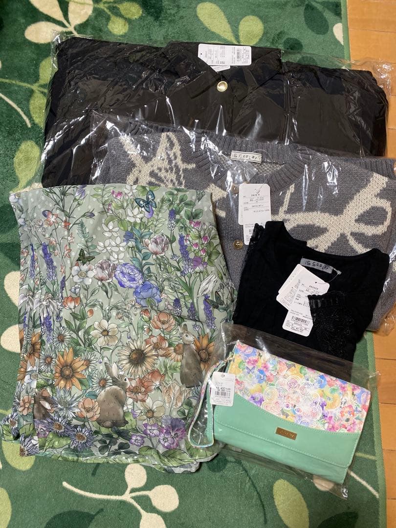 新品　イズスカラー　スカラー　福袋　まとめ売り　2026 コート　スカート