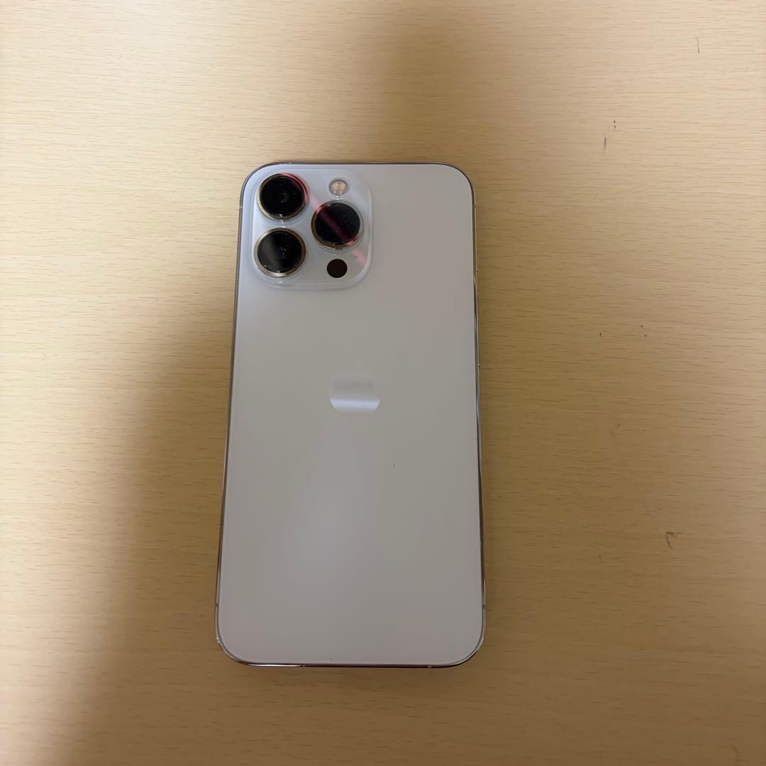 キズナ　【美品】iPhone 13 Pro 128GB バッテリー100%